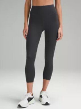 EUC like new Lululemon size 14 Base Pace High Rise Crop leggings 23in